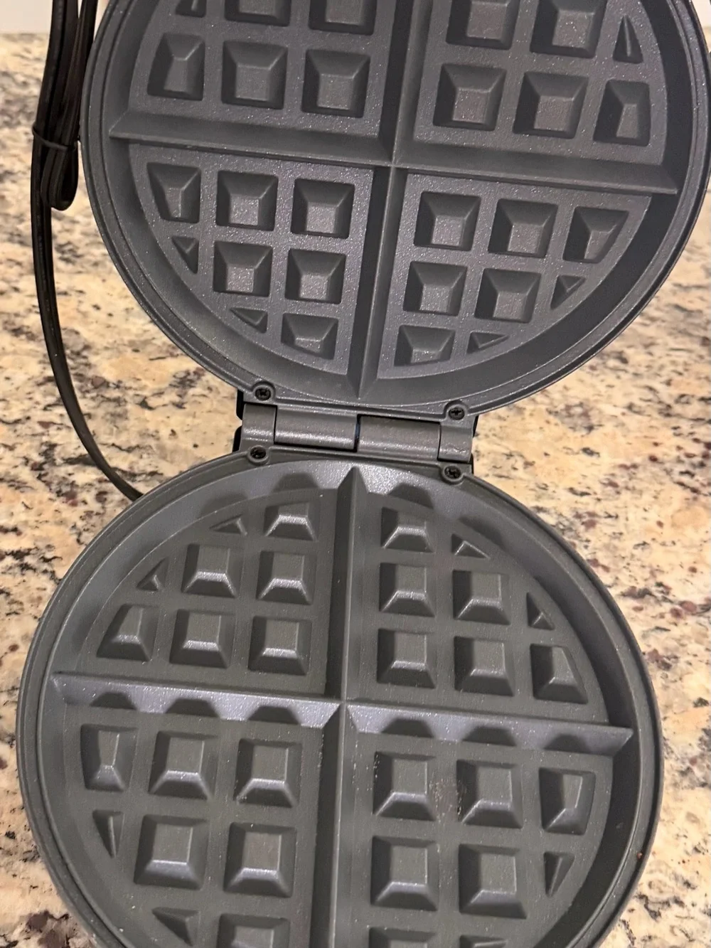 Oster Black Round 4-Section Nonstick Waffle Maker